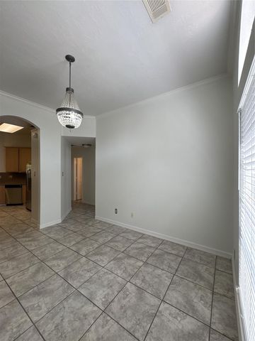 3210 Woodcreek Glen Lane, Houston, TX 77073