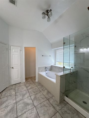 3210 Woodcreek Glen Lane, Houston, TX 77073