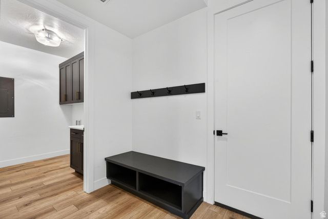 1418 E HAYROCKS DR, St. George, UT 84790