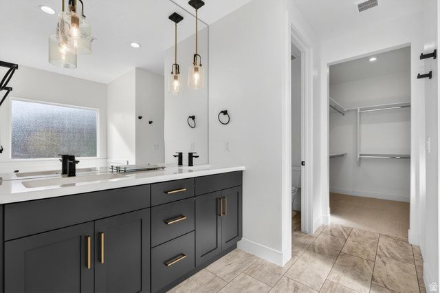 1418 E HAYROCKS DR, St. George, UT 84790