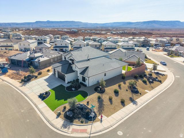 1418 E HAYROCKS DR, St. George, UT 84790