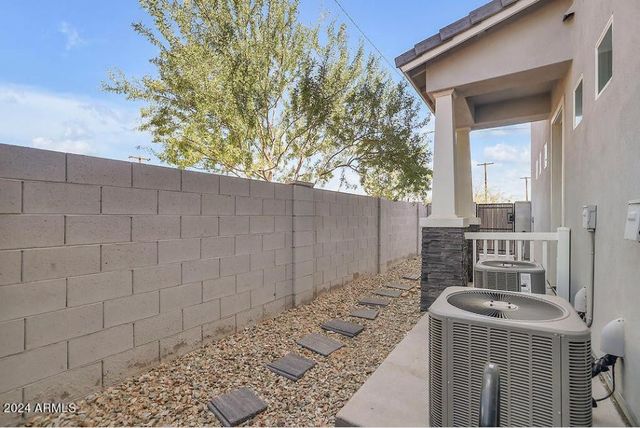 1139 N Harold Street, Tempe, AZ 85288