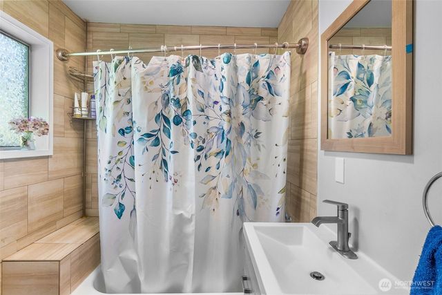 2325 Jackson Avenue NW, Olympia, WA 98502