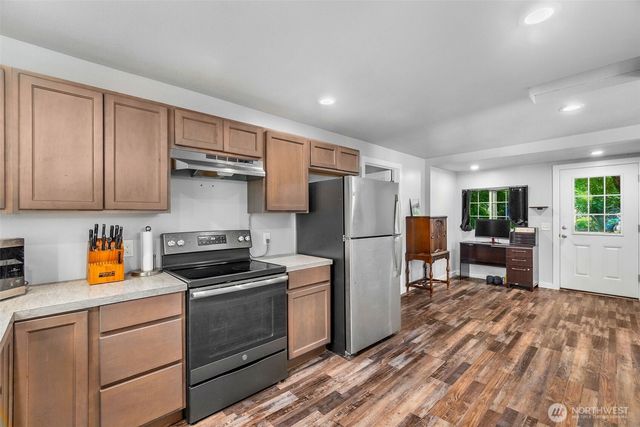 2325 Jackson Avenue NW, Olympia, WA 98502