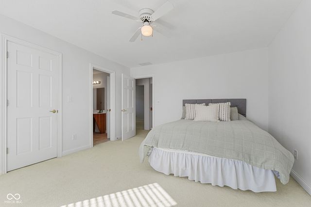 5702 W 100 N, Greenfield, IN 46140