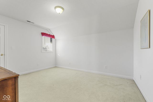 5702 W 100 N, Greenfield, IN 46140