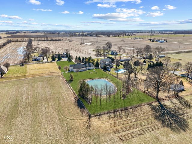 5702 W 100 N, Greenfield, IN 46140