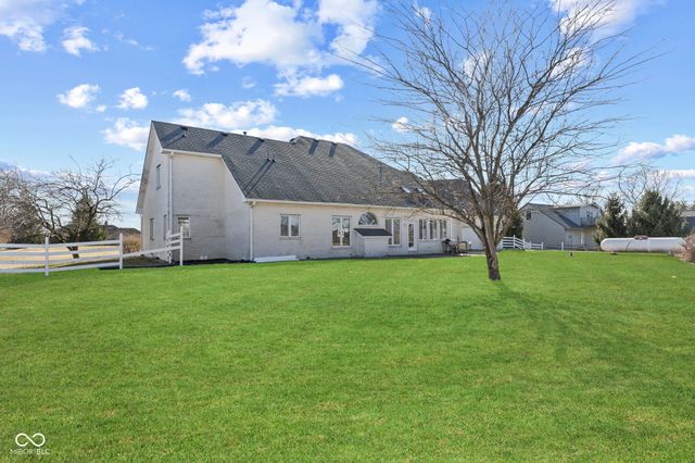 5702 W 100 N, Greenfield, IN 46140