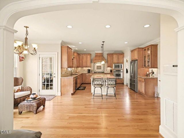 83 Broad Leaf Court, Chapel Hill, NC 27517