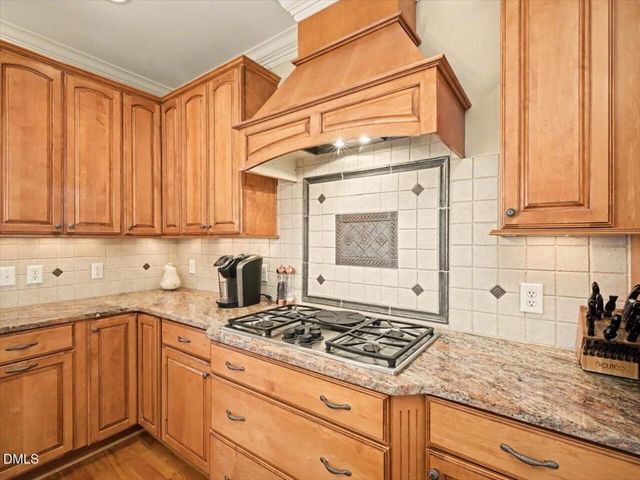 83 Broad Leaf Court, Chapel Hill, NC 27517