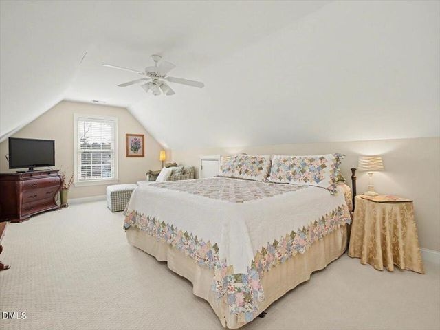 83 Broad Leaf Court, Chapel Hill, NC 27517