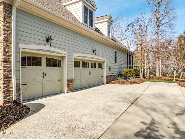 83 Broad Leaf Court, Chapel Hill, NC 27517