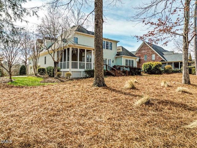 83 Broad Leaf Court, Chapel Hill, NC 27517