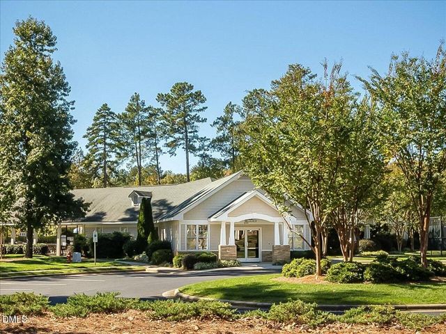 83 Broad Leaf Court, Chapel Hill, NC 27517