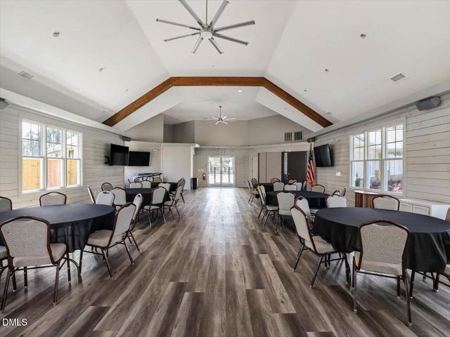 83 Broad Leaf Court, Chapel Hill, NC 27517