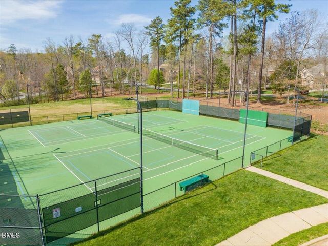 83 Broad Leaf Court, Chapel Hill, NC 27517