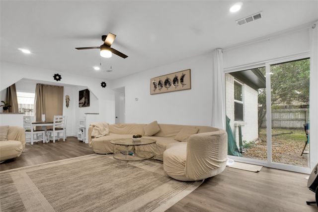 6408 Grasshopper Drive, Watauga, TX 76148