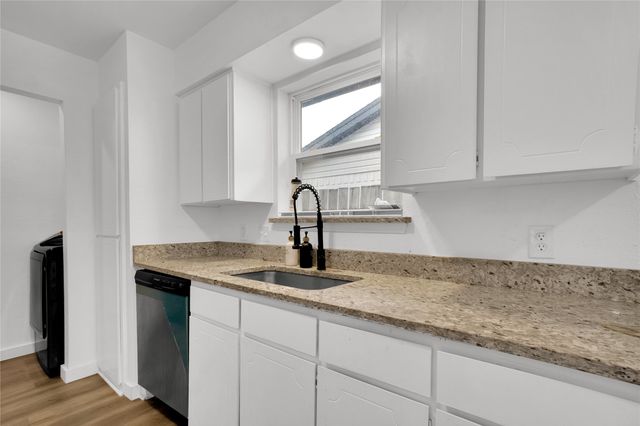 6408 Grasshopper Drive, Watauga, TX 76148