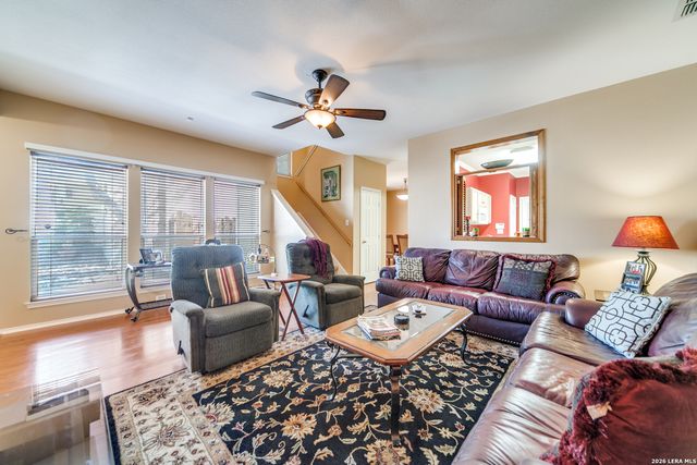 7111 SNOWDEN CRST, San Antonio, TX 78240