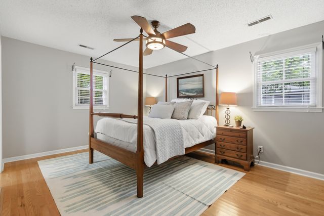 27 41st Avenue, Isle Of Palms, SC 29451