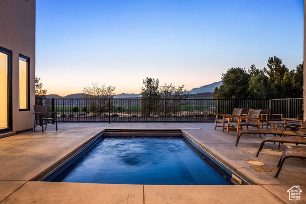 Image 41 of property listing at 1460 S WINDSOR PKWY #6, Hurricane, UT 84737