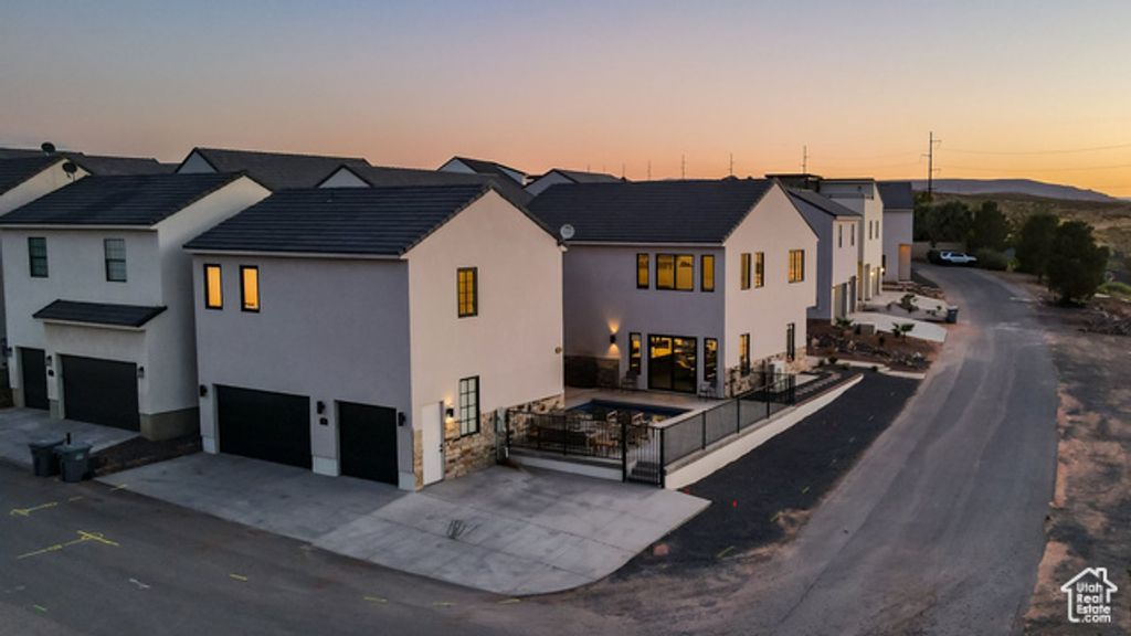 Image 6 of property listing at 1460 S WINDSOR PKWY #6, Hurricane, UT 84737