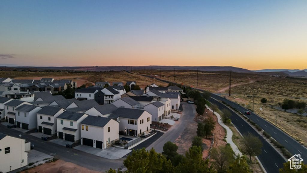 Image 57 of property listing at 1460 S WINDSOR PKWY #6, Hurricane, UT 84737
