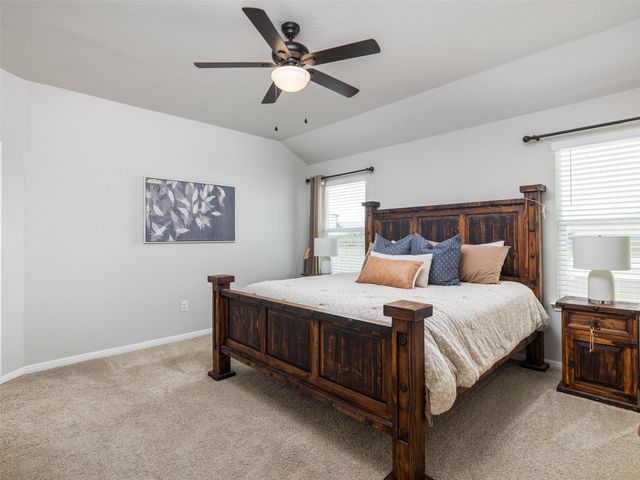 439 Hunter Loop LOOP, Bertram, TX 78605