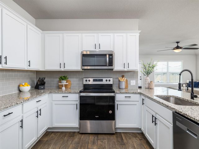439 Hunter Loop LOOP, Bertram, TX 78605