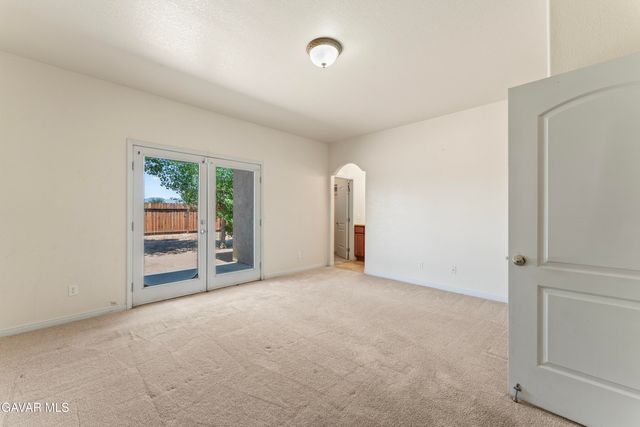 20325 94th Street, California City, CA 93505