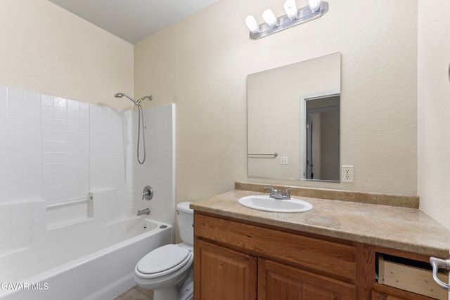 20325 94th Street, California City, CA 93505