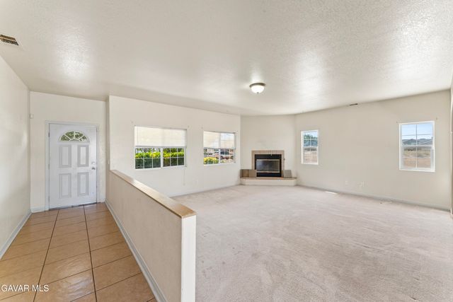 20325 94th Street, California City, CA 93505