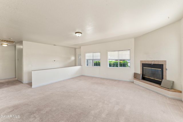 20325 94th Street, California City, CA 93505