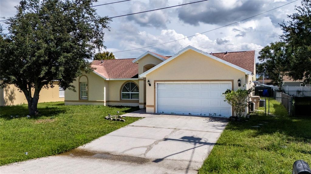 221 CHADWORTH DRIVE, Kissimmee, FL 34758