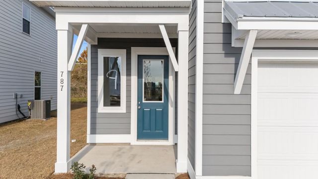 943 Triton Ave., Little River, SC 29566