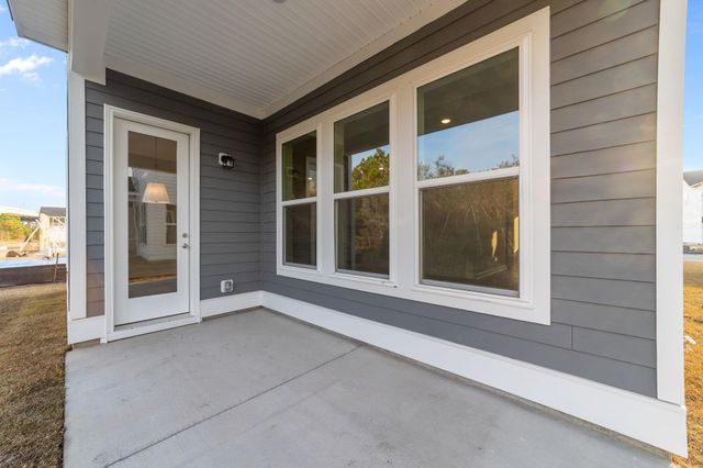 943 Triton Ave., Little River, SC 29566