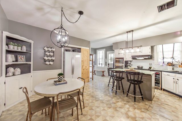 2440 Highway 20, Vacherie, LA 70090