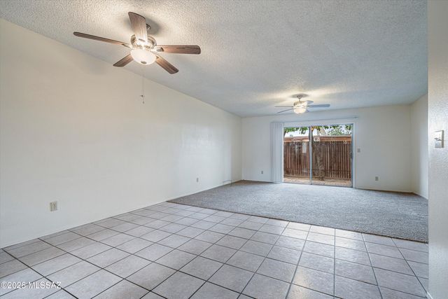 896 S Pantano Road, Tucson, AZ 85710