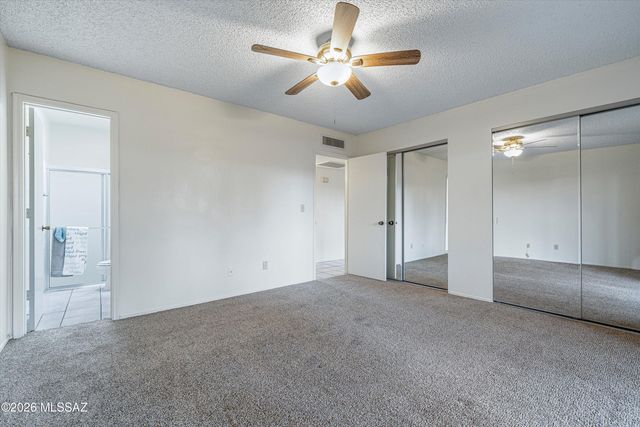 896 S Pantano Road, Tucson, AZ 85710