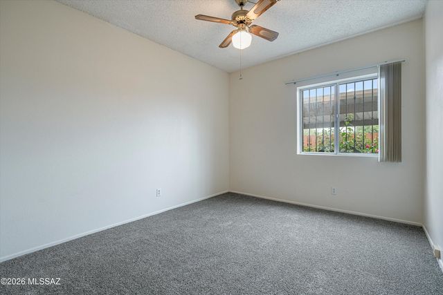 896 S Pantano Road, Tucson, AZ 85710