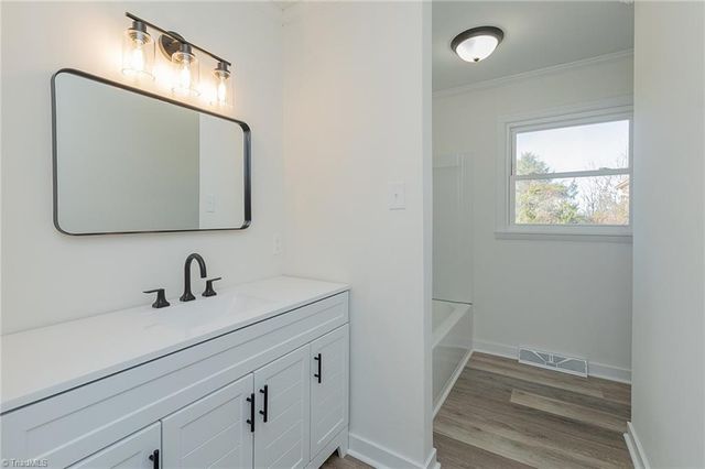 213 Sidney Street, Lexington, NC 27295