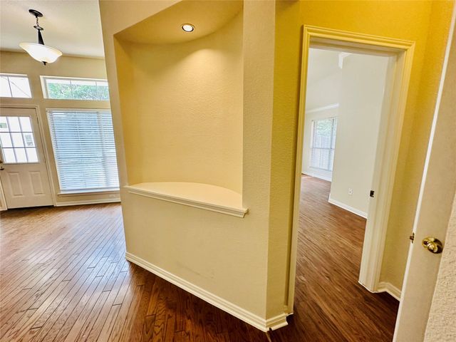 6514 Clairmont DR, Austin, TX 78749