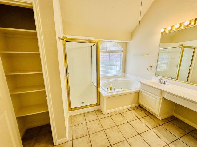 6514 Clairmont DR, Austin, TX 78749