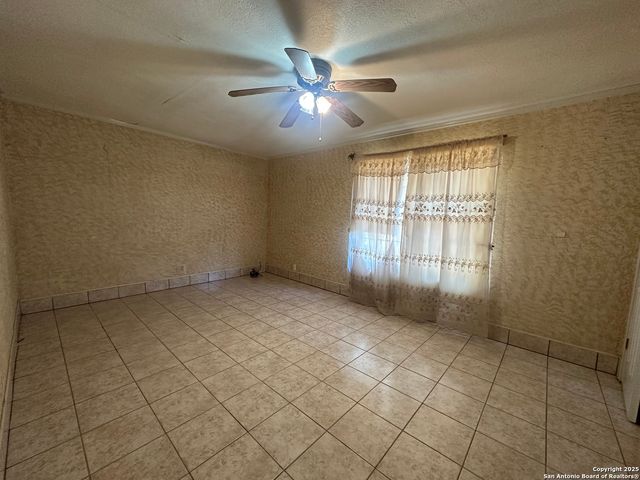 5459 Ergill, San Antonio, TX 78227