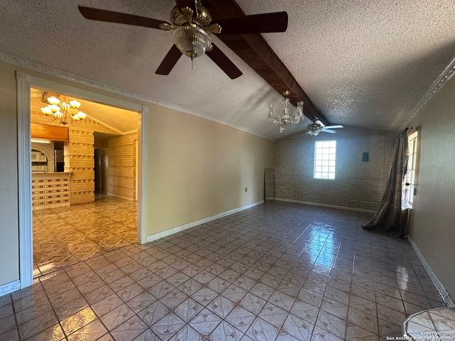 5459 Ergill, San Antonio, TX 78227