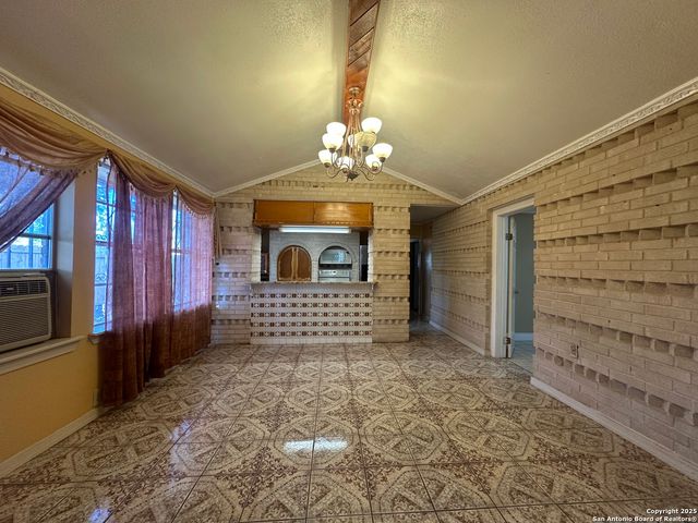 5459 Ergill, San Antonio, TX 78227