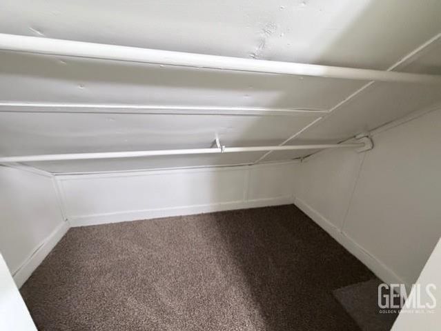 321 Lincoln Avenue, Bakersfield, CA 93308