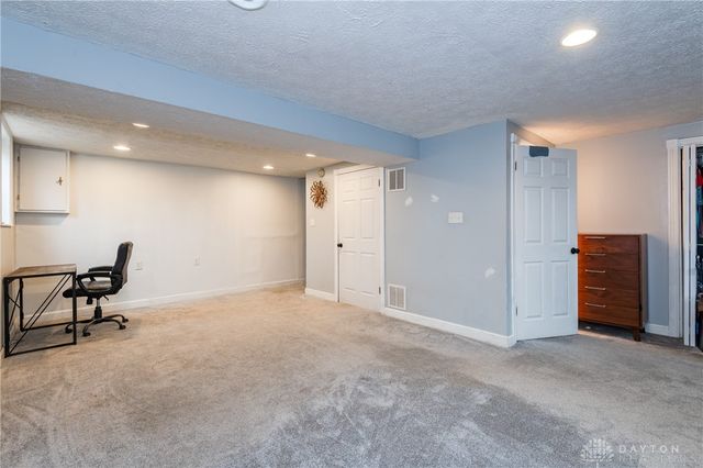 2149 Cornwall Drive, Xenia, OH 45385