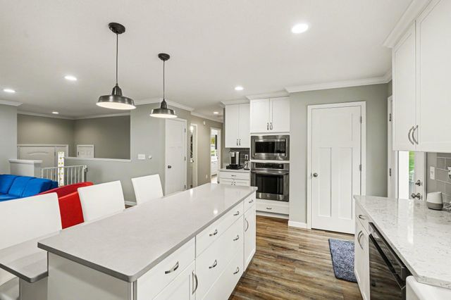 5041 193rd Street W, Farmington, MN 55024