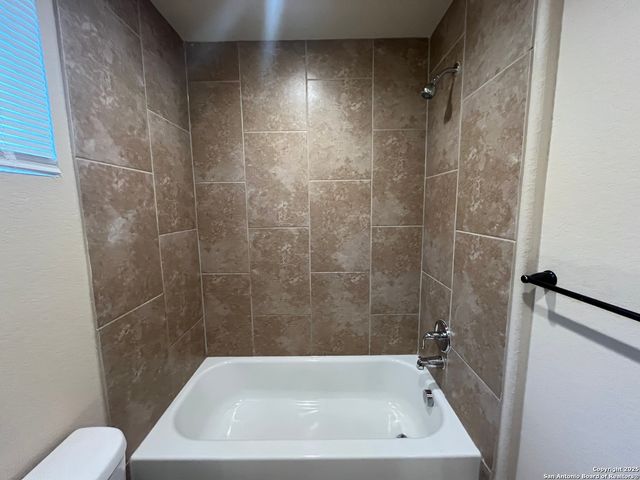 6315 Luglio Ln Unit 102, San Antonio, TX 78233